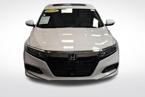 Platinum White 2018 Honda Accord EX-L