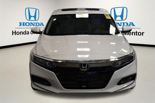 Platinum White 2018 Honda Accord EX-L