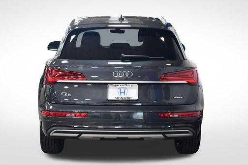 Gray Metallic 2021 Audi Q5 45 Premium