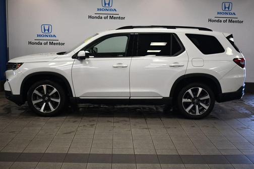 2023 Honda Pilot AWD Elite