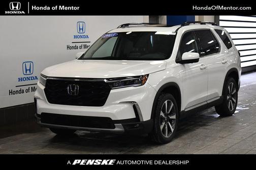 2023 Honda Pilot AWD Elite