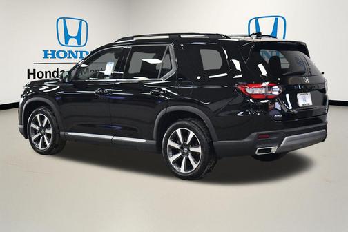 2023 Honda Pilot AWD Elite
