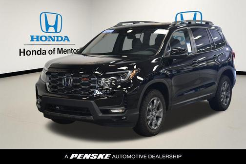 Crystal Black Pearl 2025 Honda Passport AWD TrailSport