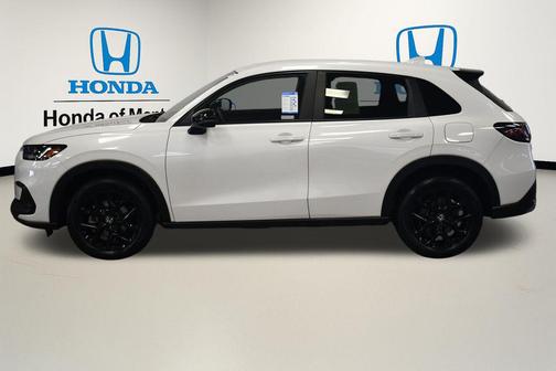 Platinum White 2024 Honda HR-V AWD Sport