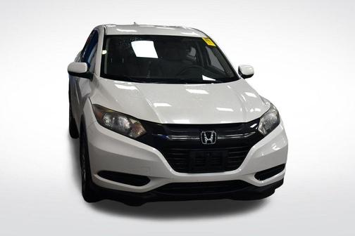 White Orchid Pearl 2017 Honda HR-V LX