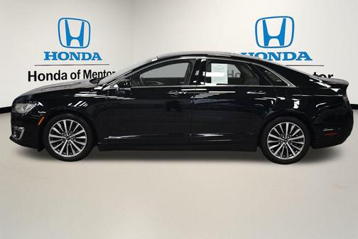 2017 Lincoln MKZ Base