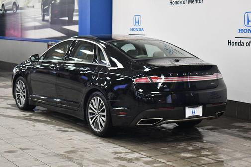 2017 Lincoln MKZ Base
