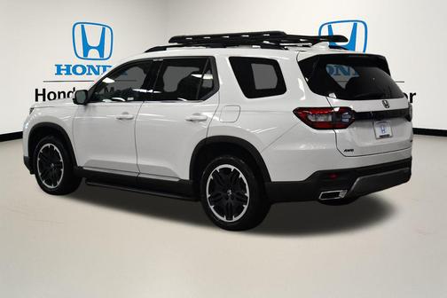 2026 Honda Pilot Touring 8-Passenger