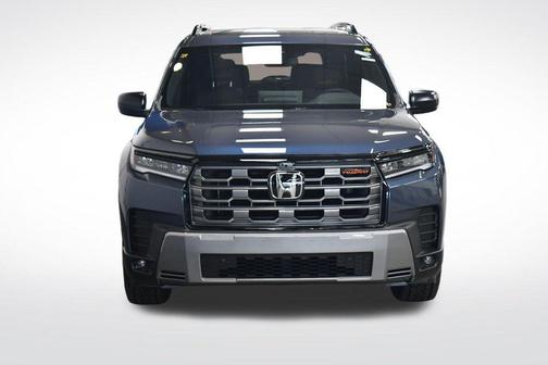 Smoke Blue Pearl 2026 Honda Pilot TrailSport