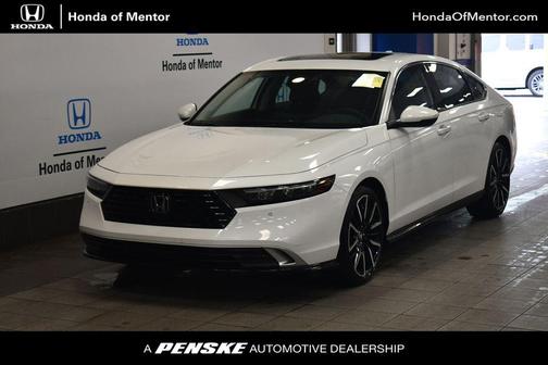 2023 Honda Accord Hybrid Touring