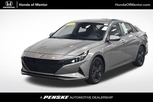 Fluid Metal 2022 Hyundai ELANTRA SEL