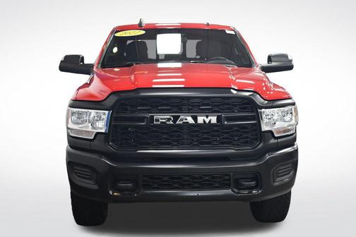 Flame Red Clearcoat 2022 RAM 2500 Tradesman Crew Cab 4x4 6'4' Box