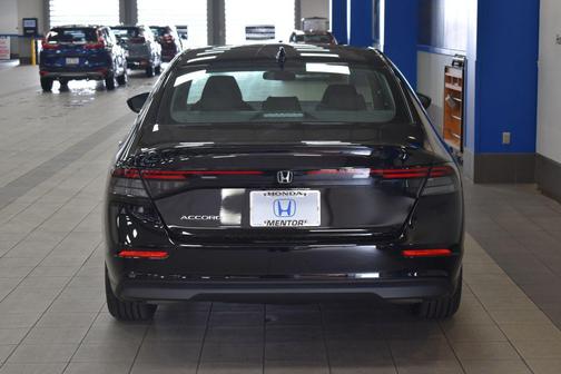 2025 Honda Accord LX 1.5T