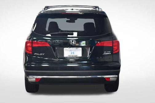 Black Forest Pearl 2016 Honda Pilot Elite