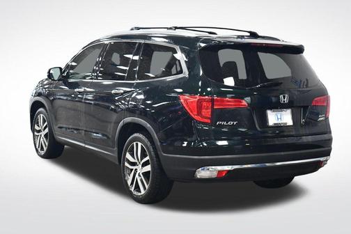 Black Forest Pearl 2016 Honda Pilot Elite