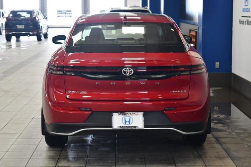 2024 Toyota Crown Limited