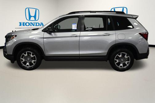 2023 Honda Passport AWD TrailSport