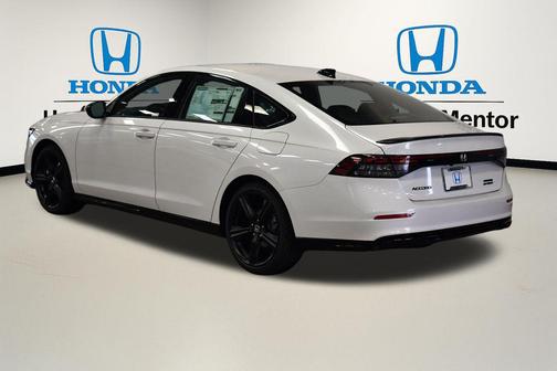 Platinum White Pearl 2026 Honda Accord Hybrid Sport-L