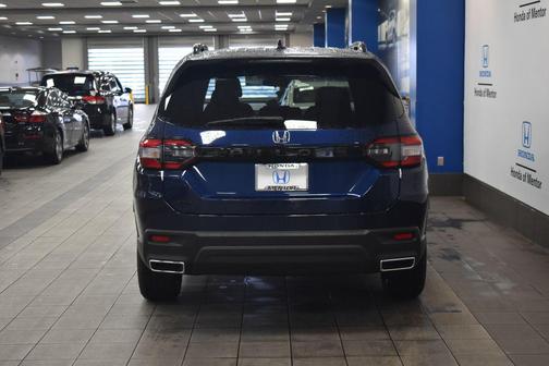 2025 Honda Pilot Sport