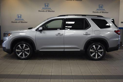2025 Honda Pilot Touring 8-Passenger