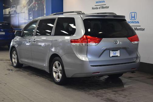 2013 Toyota Sienna LE