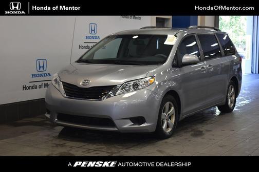 2013 Toyota Sienna LE