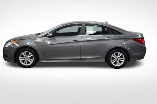 Harbor Gray Metallic 2014 Hyundai SONATA GLS
