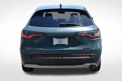 Nordic Forest Pearl 2024 Honda HR-V Sport