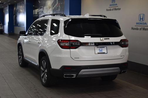 2025 Honda Pilot Elite