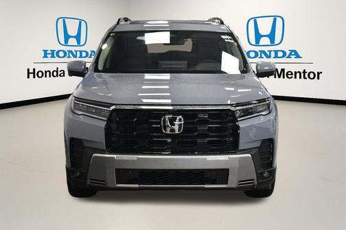 2026 Honda Pilot Touring 8-Passenger