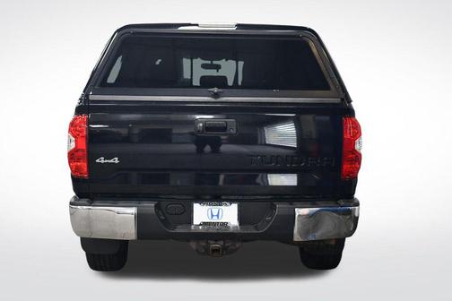 Black 2015 Toyota Tundra SR5