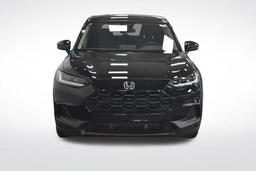 Crystal Black Pearl 2027 Honda HR-V LX