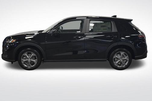Crystal Black Pearl 2027 Honda HR-V LX