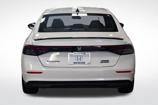 Platinum White Pearl 2026 Honda Accord Hybrid Sport