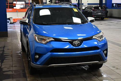 2018 Toyota RAV4 SE