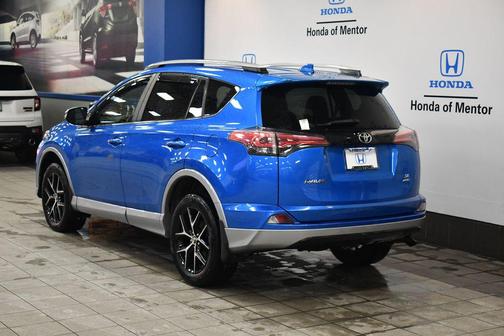 2018 Toyota RAV4 SE