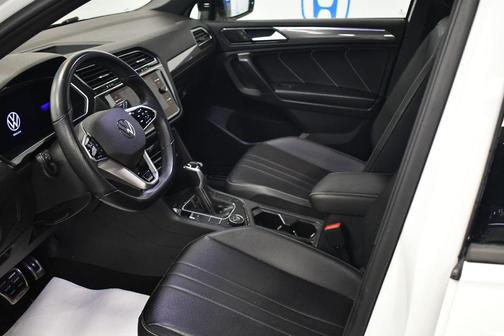 2022 Volkswagen Tiguan 2.0T SE R-Line Black 4MOTION