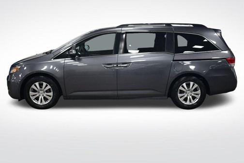Modern Steel 2016 Honda Odyssey SE
