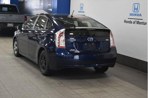 2015 Toyota Prius Three