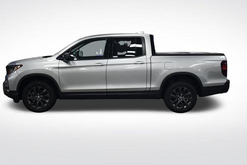 Solar Silver Metallic 2025 Honda Ridgeline Sport