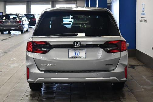 2025 Honda Odyssey Touring