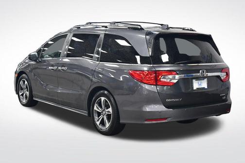 Modern Steel Metallic 2018 Honda Odyssey Touring