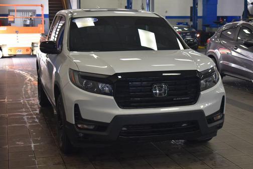2023 Honda Ridgeline Black