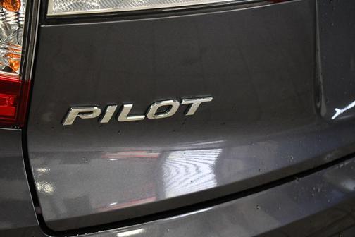 2020 Honda Pilot Touring 8-Passenger