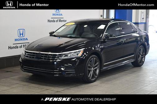 2017 Volkswagen Passat 1.8T R-Line w/Comfort