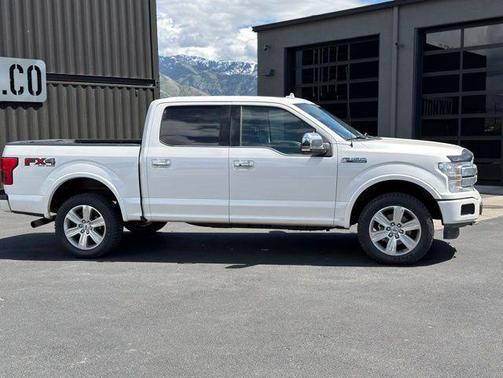 White Platinum Metallic Tri-Coat 2019 Ford F-150 Platinum