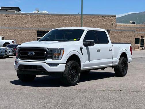 White 2021 Ford F-150 XLT