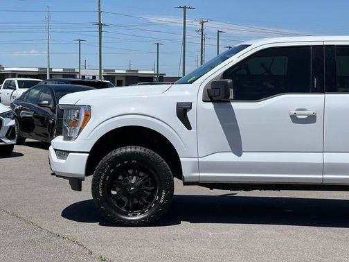 White 2021 Ford F-150 XLT