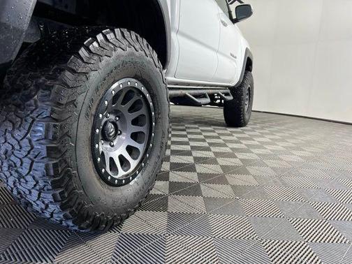 Super White 2016 Toyota Tacoma TRD Off Road