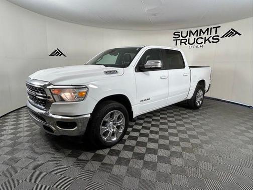 Bright White Clearcoat 2022 RAM 1500 Big Horn/Lone Star